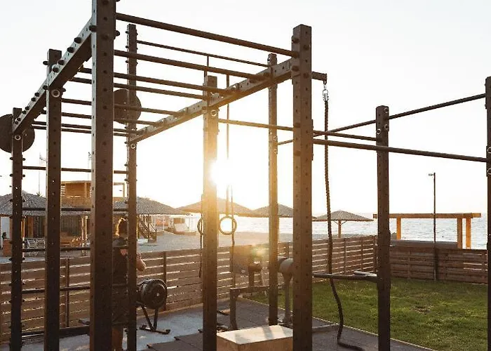 Logos Village Теологос